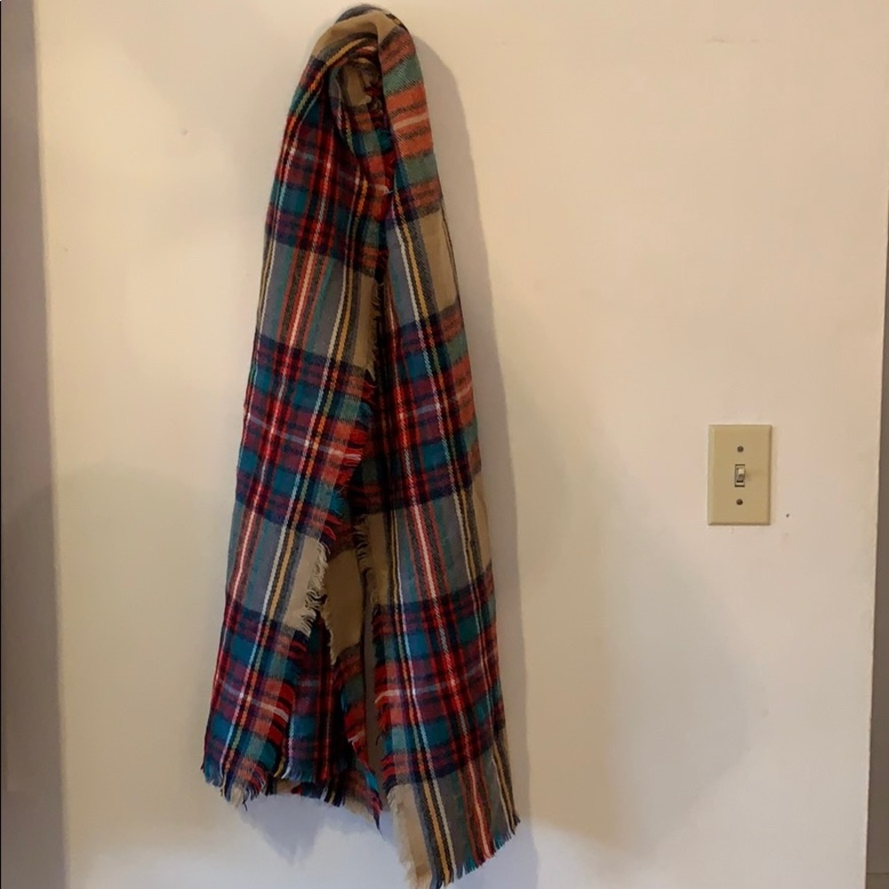 Plaid scarf